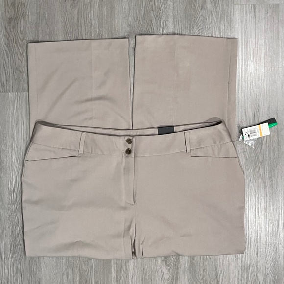 Alfani Women's Beige Tummy Control Curvy Fit Trouser Leg Pants Plus Size 24W - Picture 3 of 13